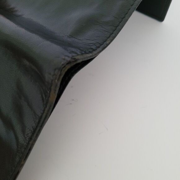 GUCCI Turnlock Leather Card Bill Wallet Medium Monogram Tifold Black Unisex - Picture 12 of 14